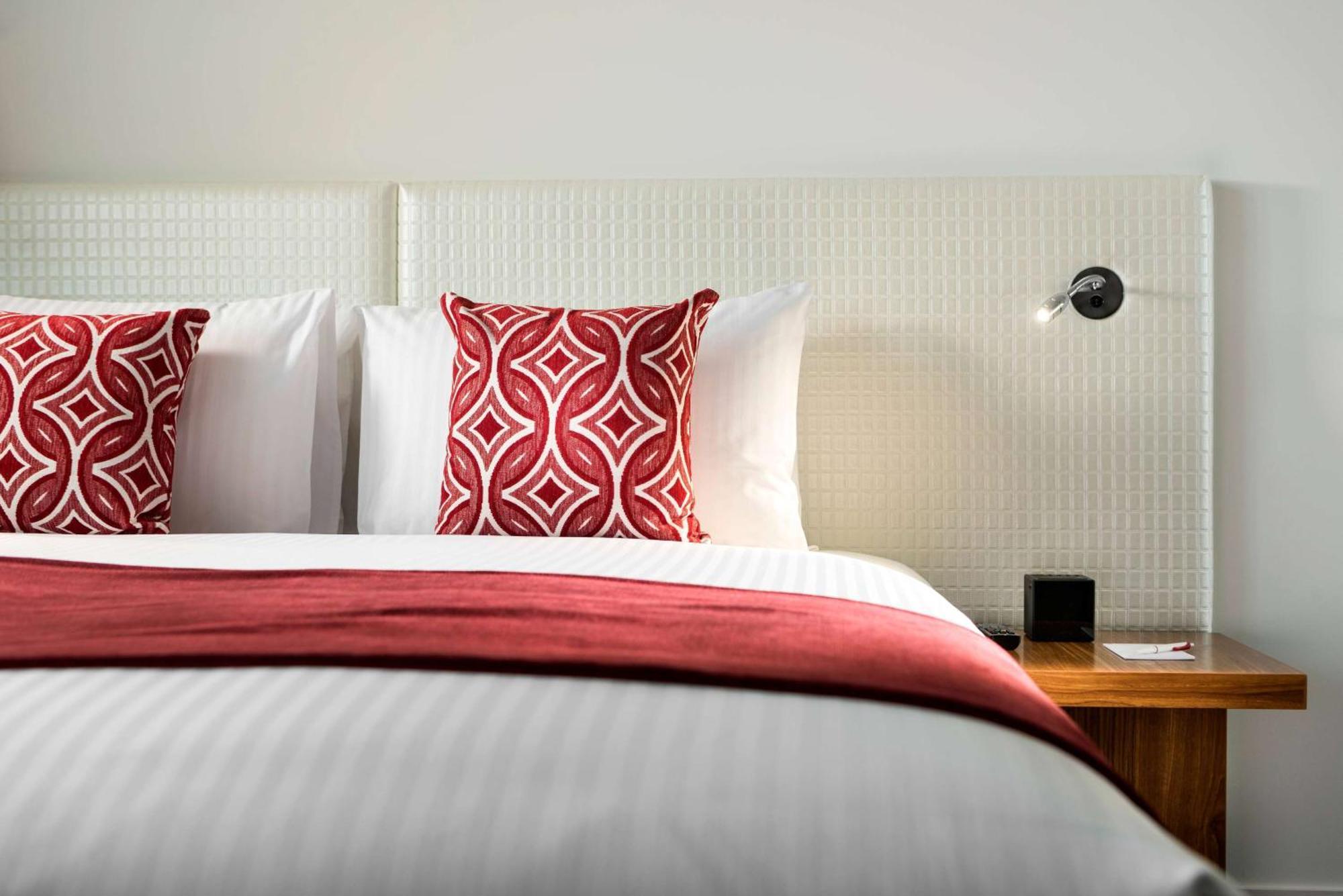 Ramada By Wyndham Vetroblu Scarborough Beach Perth Eksteriør billede
