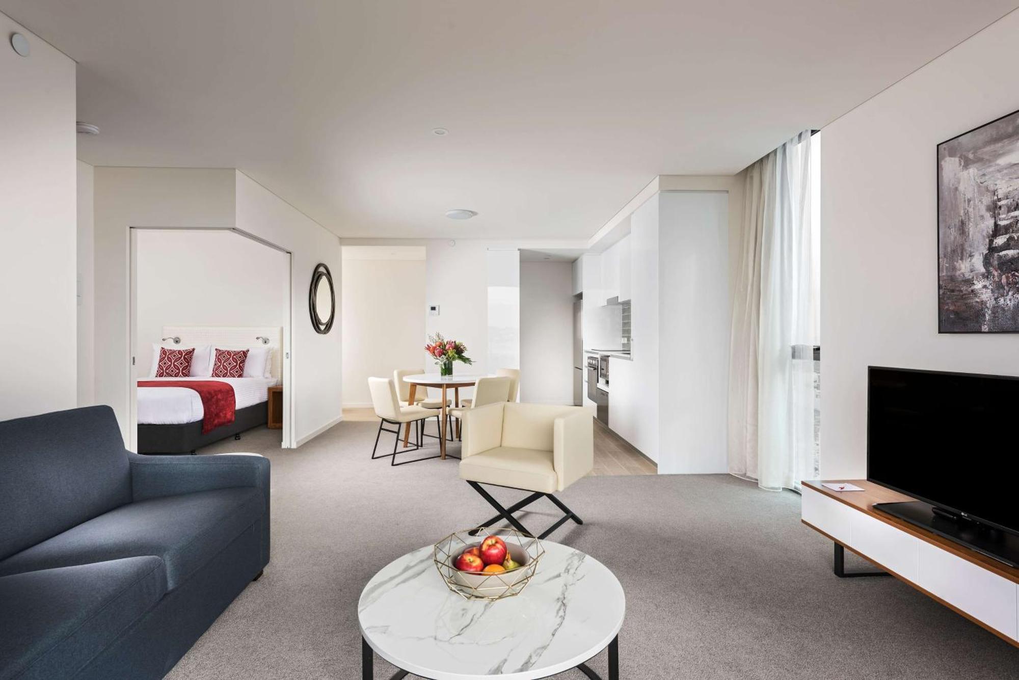 Ramada By Wyndham Vetroblu Scarborough Beach Perth Eksteriør billede